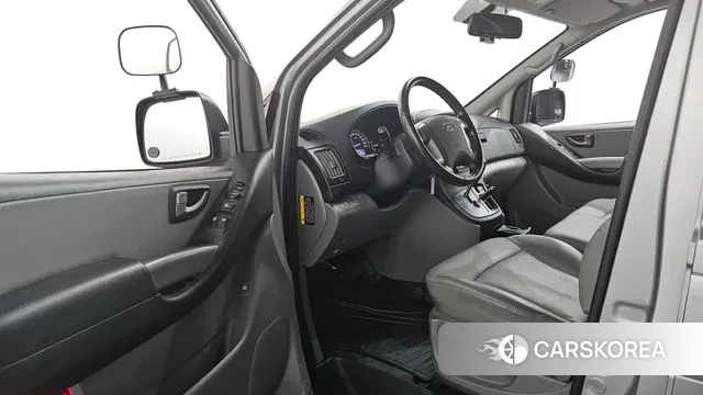 Hyundai The New Grand Starex id 3319317 из Кореи 20