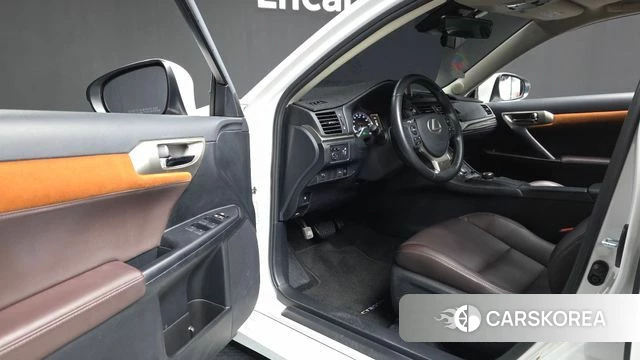 Lexus CT200h id 4351053 из Кореи 20