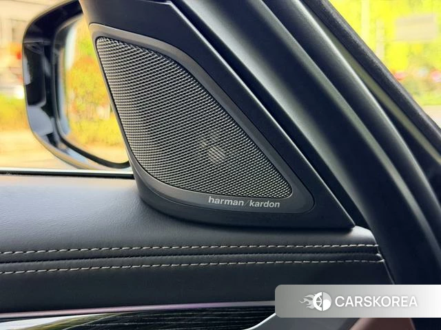 BMW 7 series id 4271761 из Китая 24
