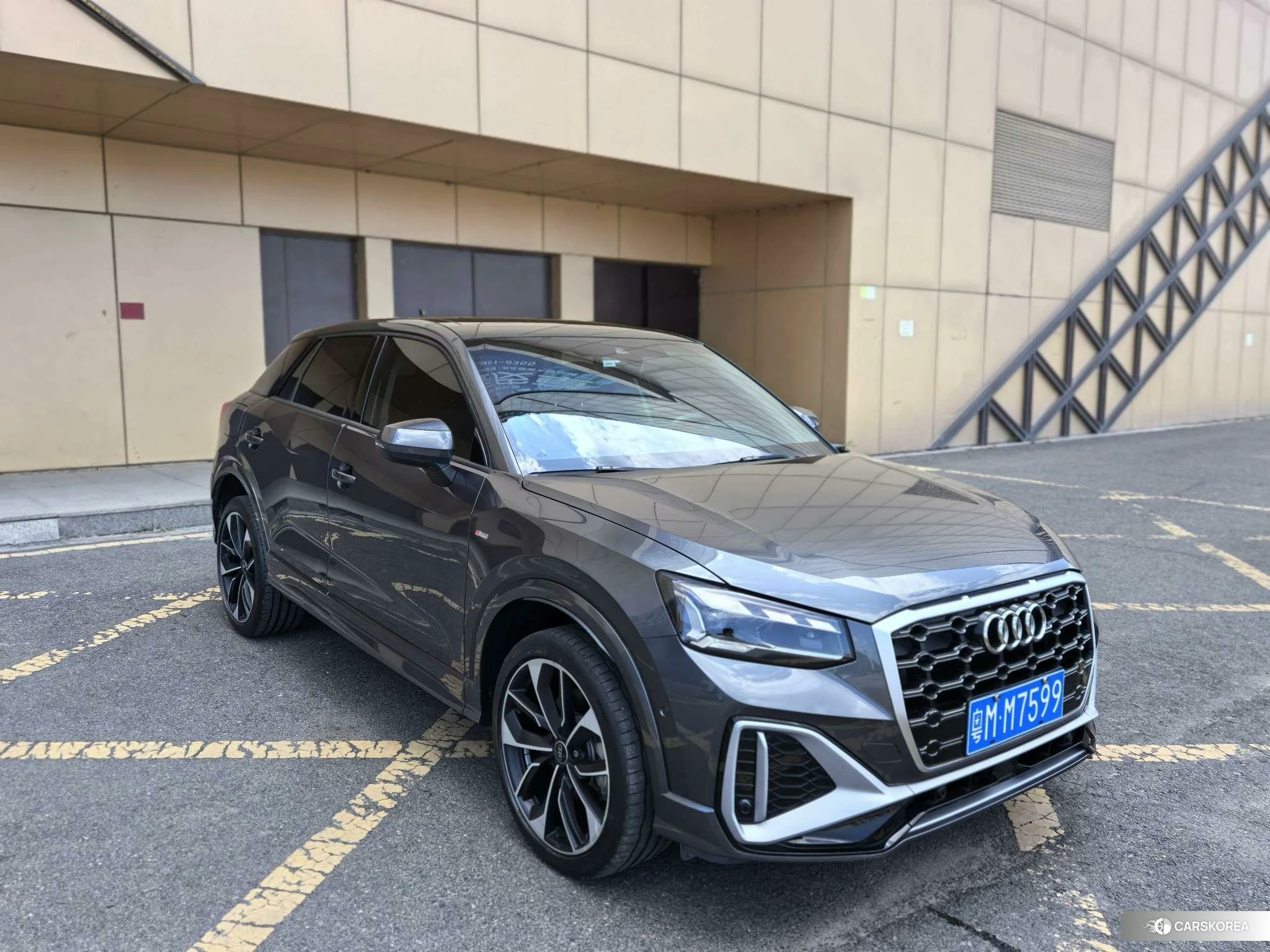 Audi Q2L id 4510314 из Китая 23