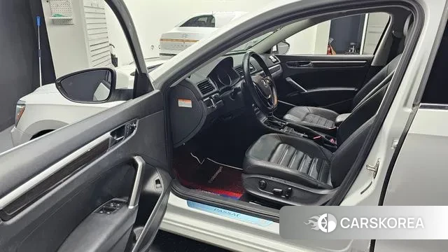 Volkswagen The New Passat id 3039341 из Кореи 20