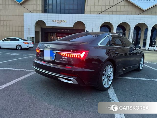 Audi A6L id 4313570 из Китая 12