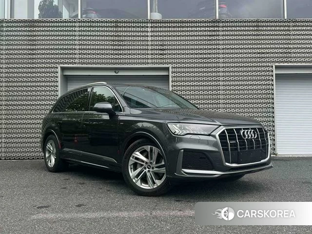 Audi Q7 id 4275968 из Китая 17