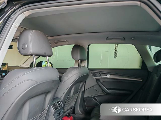 Audi Q5L id 4333931 из Китая 10
