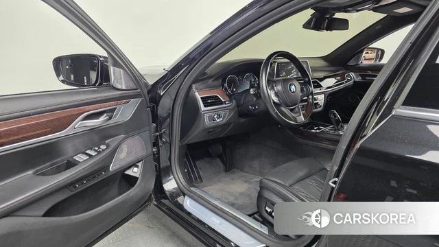 BMW 7 Series (G11) id 4188458 из Кореи 20