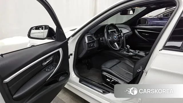 BMW 3 Series (F30) id 3455224 из Кореи 20