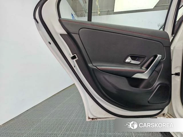 Mercedes-Benz Class A id 4290021 из Китая 20