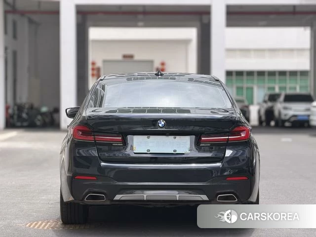 BMW 5 series PHEV id 4387239 из Китая 14