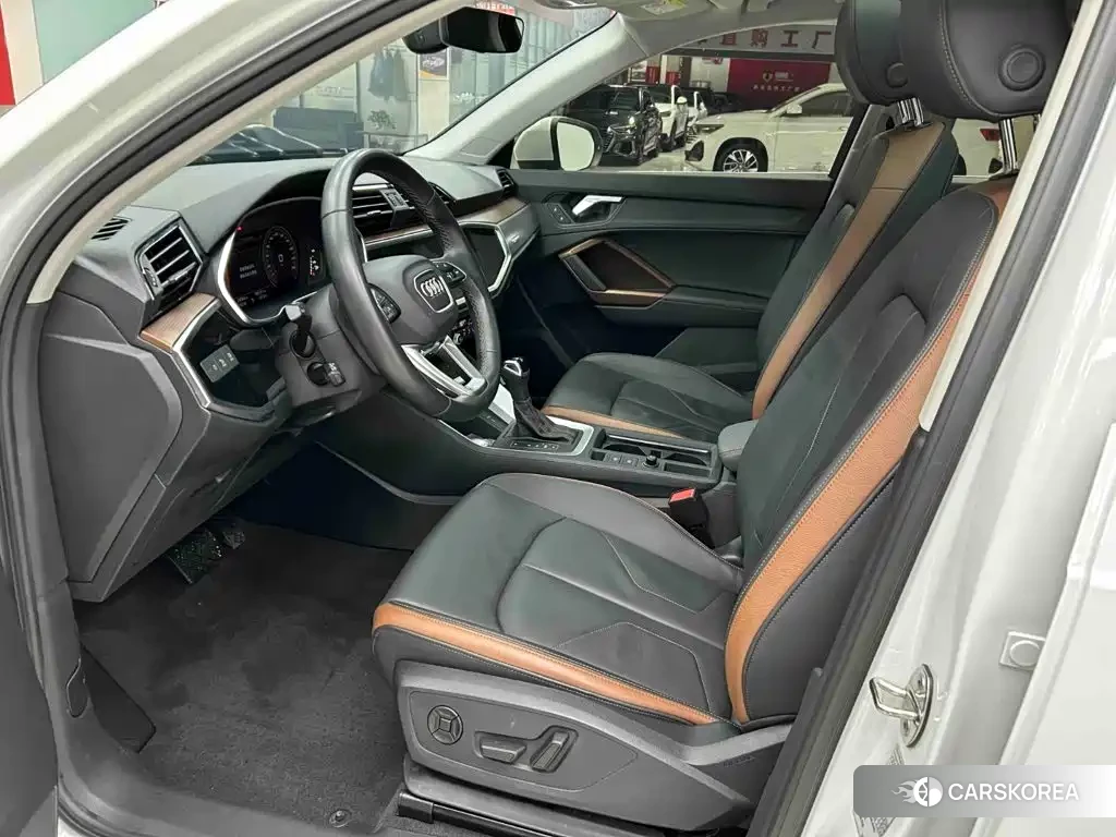Audi Q3 id 4629655 из Китая 26