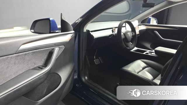 Tesla Model Y id 4469007 из Кореи 20