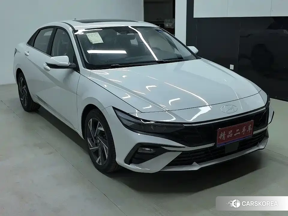 Hyundai Elantra id 4664394 из Китая 11