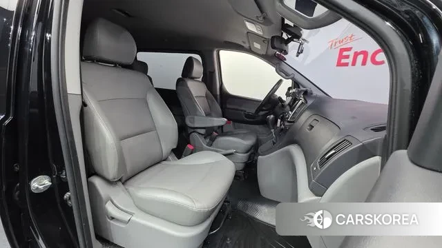 Hyundai The New Grand Starex id 3588411 из Кореи 20