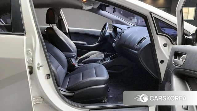 Kia The New K3 id 3835052 из Кореи 20