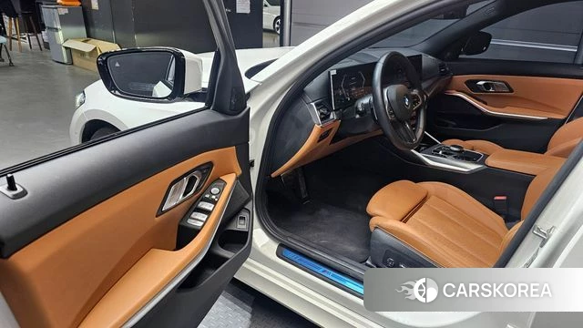 BMW 3 Series (G20) id 4185863 из Кореи 33