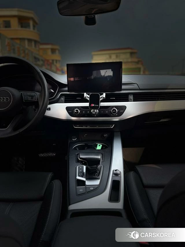 Audi A4L id 4313718 из Китая 26