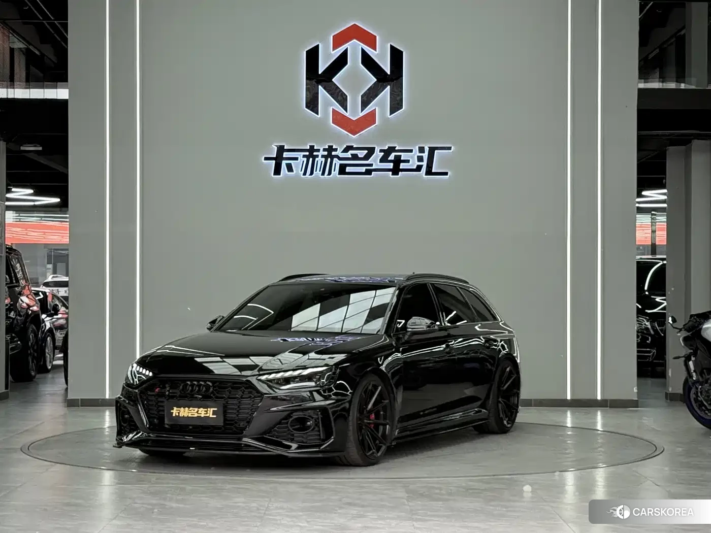 Audi RS 4 id 4659911 из Китая 18