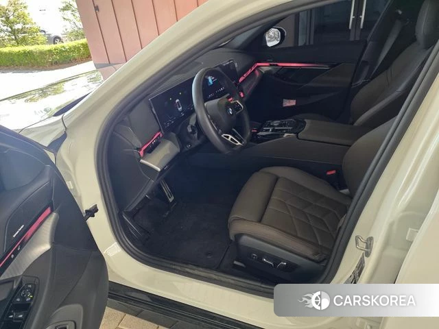 BMW 5 Series (G60) id 3896398 из Кореи 20