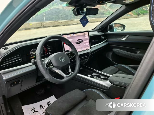 Volkswagen Passat id 3920442 из Китая 17