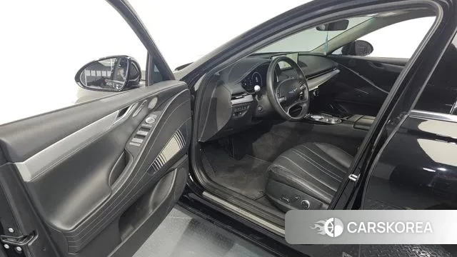 Genesis Electrified G80 (RG3) id 3561798 из Кореи 20