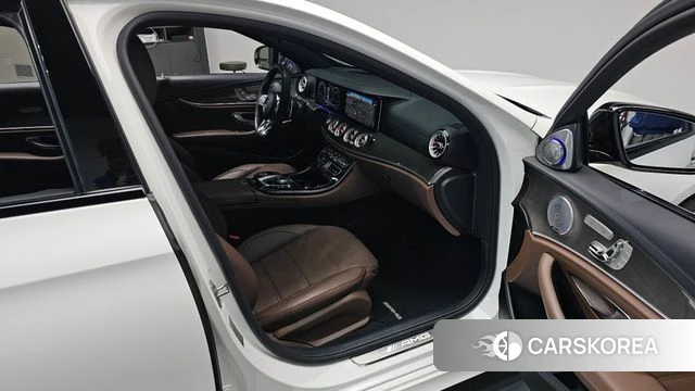 Mercedes-Benz E-Class W213 id 4755036 из Кореи 37