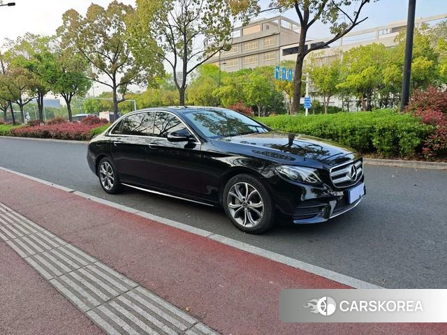 Mercedes-Benz E-class id 4209841 из Китая 19