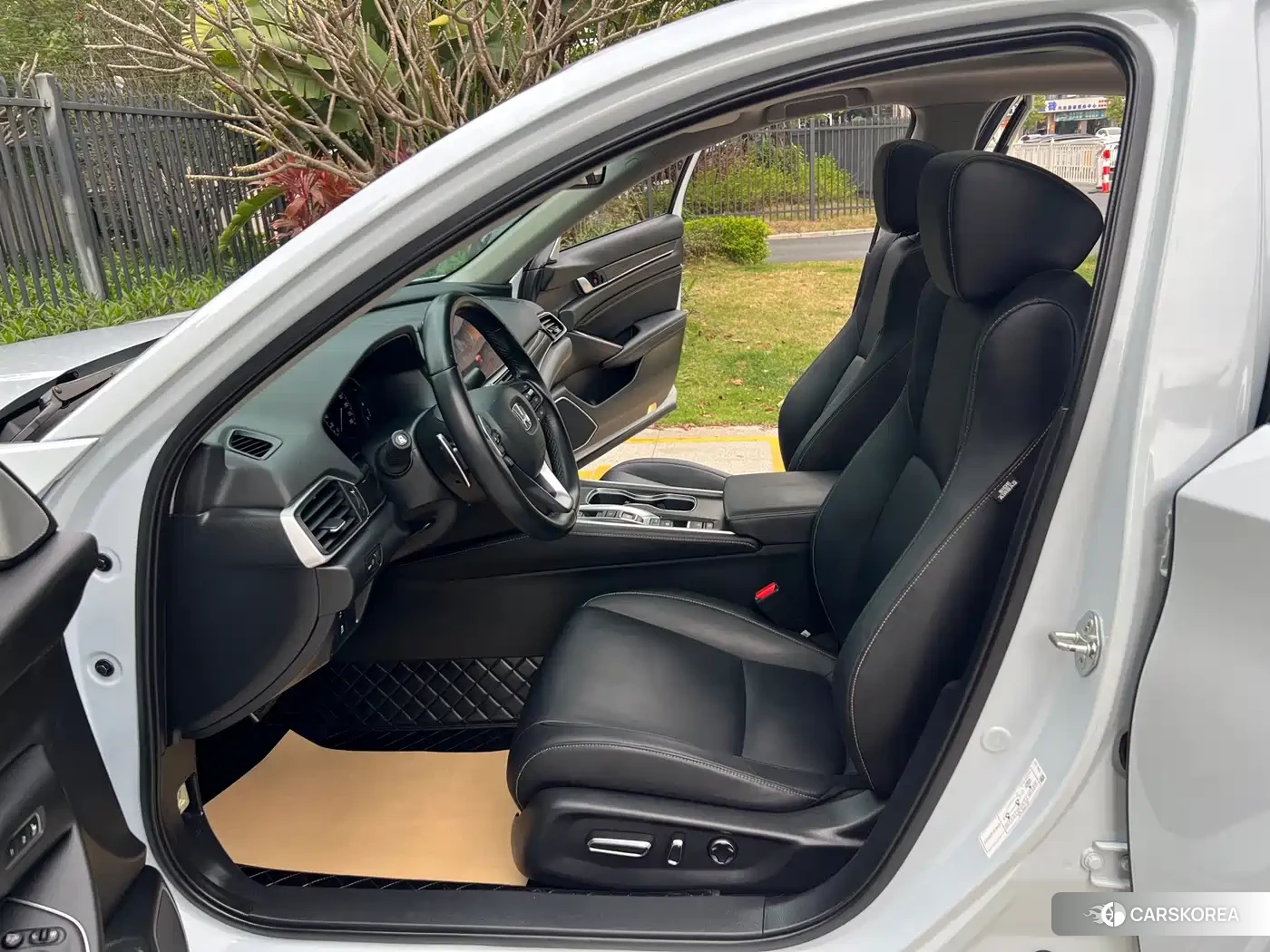 Honda Accord id 4570455 из Китая 16