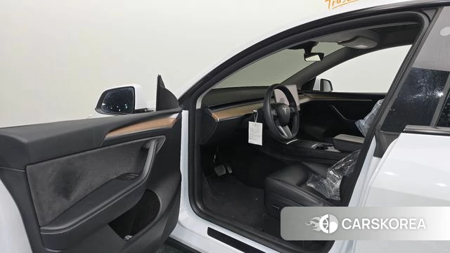 Tesla Model Y id 4834662 из Кореи 32