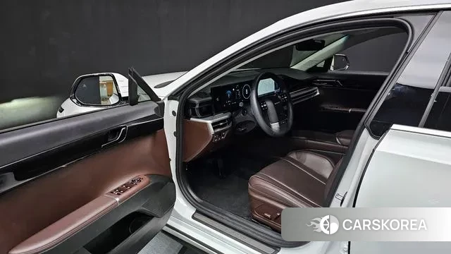 Hyundai Grandeur Hybrid (GN7) id 3042931 из Кореи 20