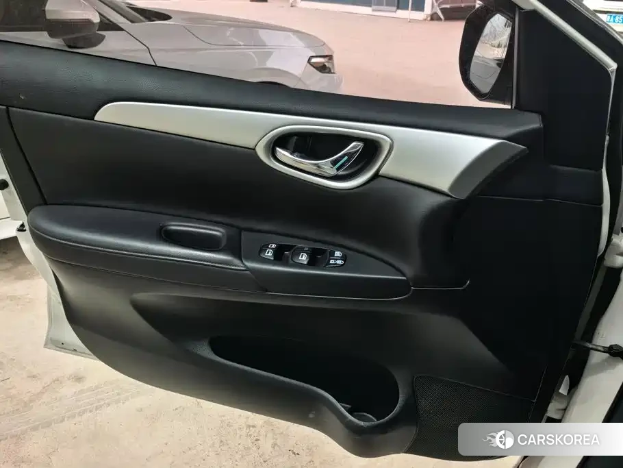 Nissan Sylphy id 4649251 из Китая 16