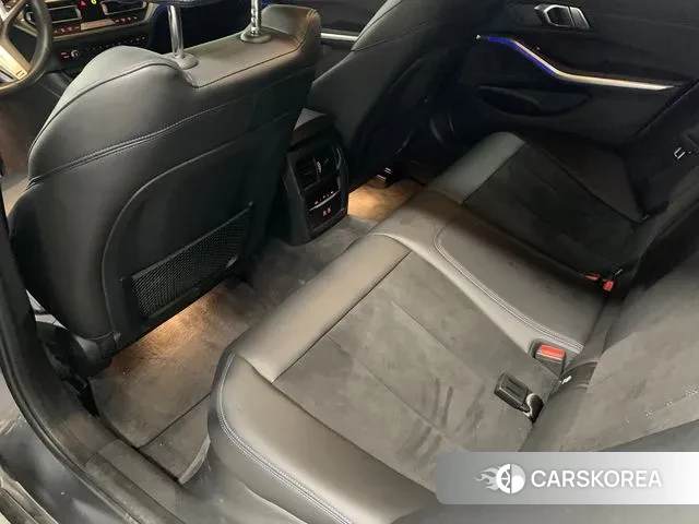 BMW 3 Series (G20) id 3037721 из Кореи 16