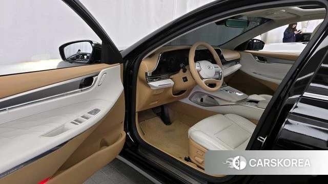 Hyundai The New Grandeur IG Hybrid id 3819728 из Кореи 20