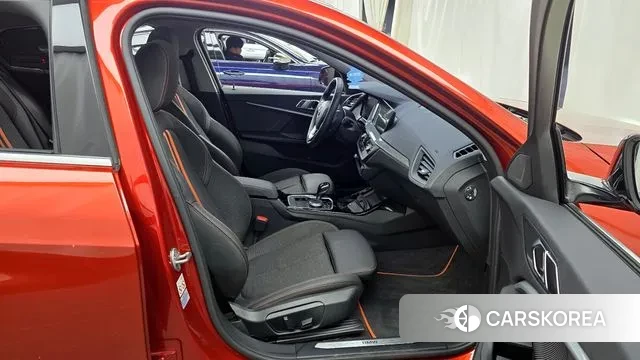 BMW 1 Series (F40) id 3778042 из Кореи 20