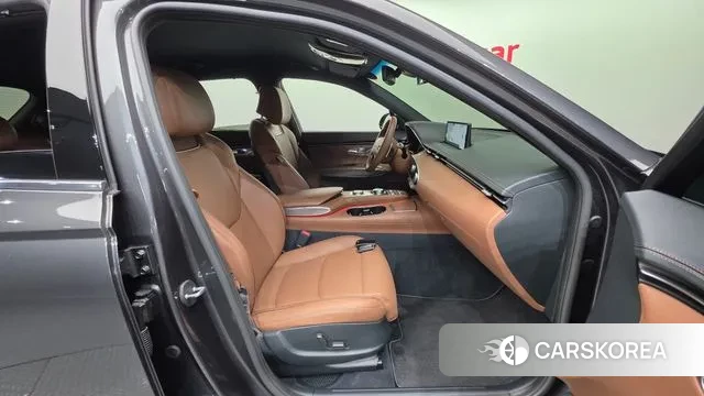 Genesis GV70 id 3508930 из Кореи 20