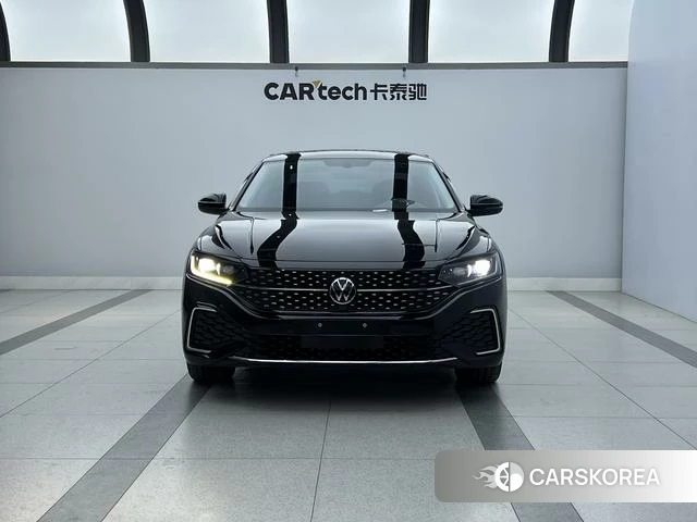 Volkswagen Passat id 4207409 из Китая 31
