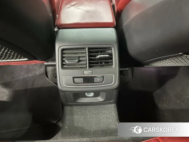 Audi S5 id 4341947 из Китая 18