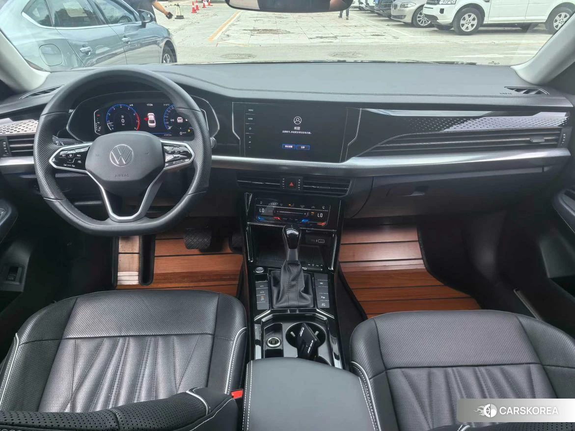 Volkswagen Passat id 4452830 из Китая 22
