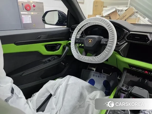 Lamborghini Urus id 3695690 из Кореи 13