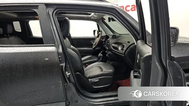 Jeep Renegade id 3728171 из Кореи 20