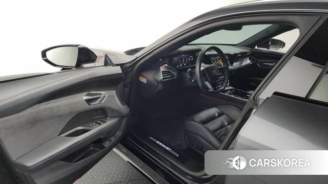 Audi e-Tron GT id 4382285 из Кореи 36