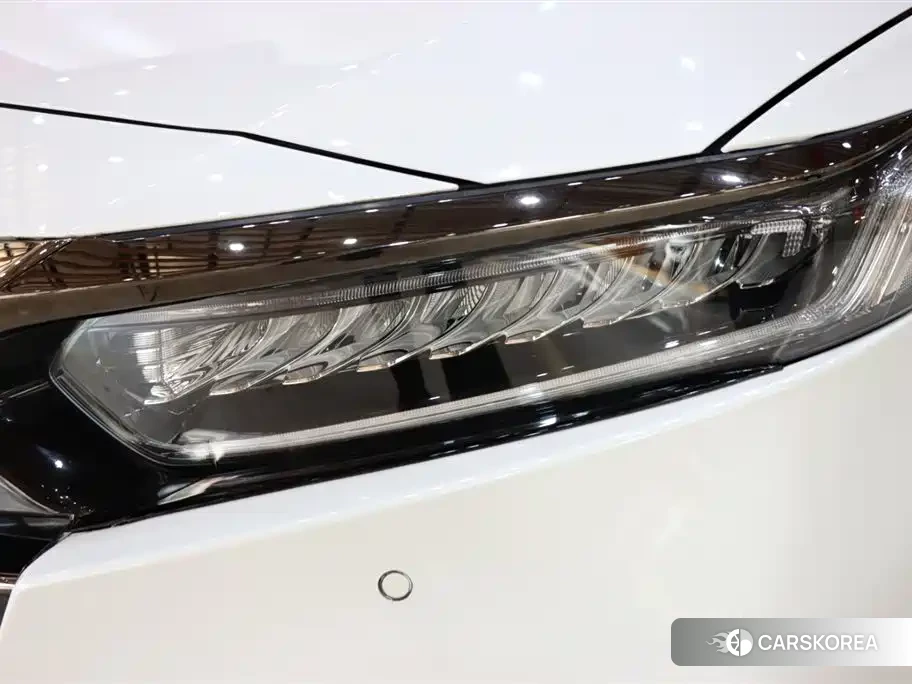 Honda Accord id 4514105 из Китая 20