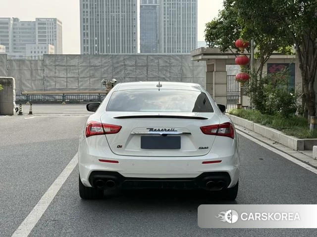 Maserati Ghibli id 4209522 из Китая 21