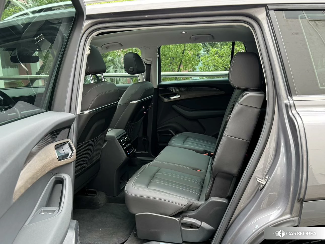Audi Q6 id 4479391 из Китая 15