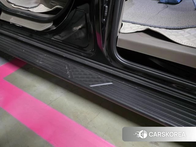 Kia The New Carnival 4th Generation id 3914000 из Кореи 16