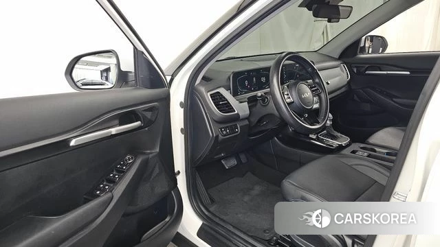 Kia The New Seltos id 4768247 из Кореи 30