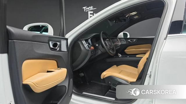 Volvo XC60 second Generation id 4292876 из Кореи 41