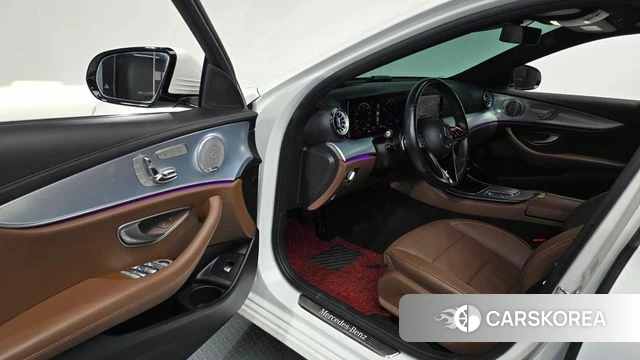 Mercedes-Benz E-Class W213 id 4402502 из Кореи 32