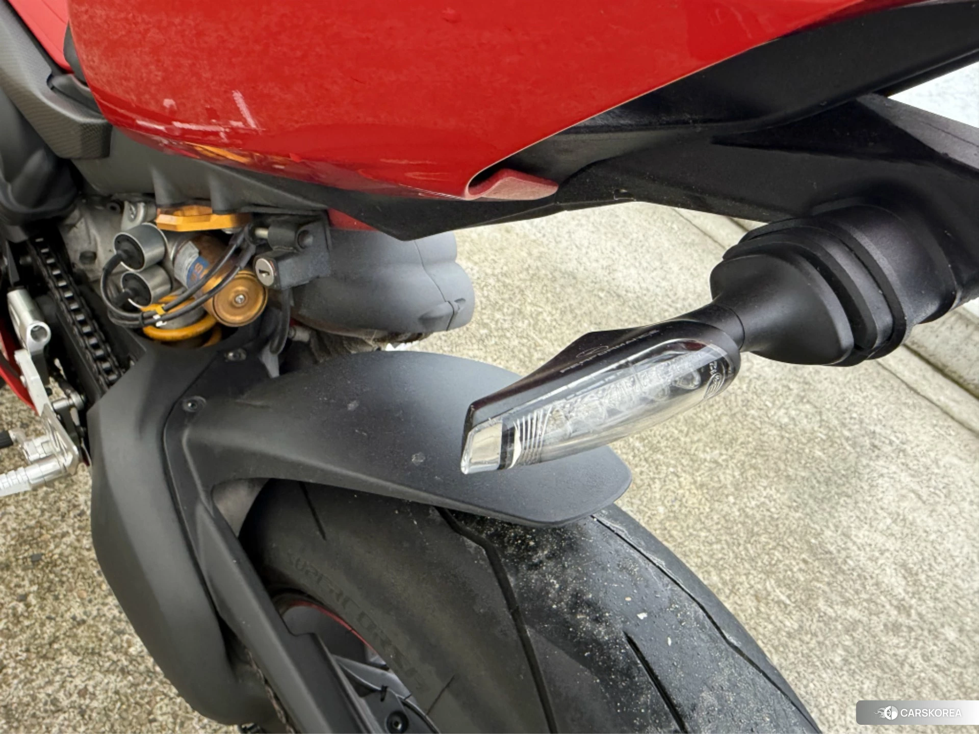 Ducati PANIGALE V4 S id 4373915 из Японии 30