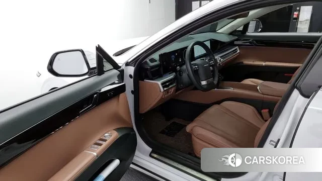 Hyundai Grandeur (GN7) id 3359750 из Кореи 20