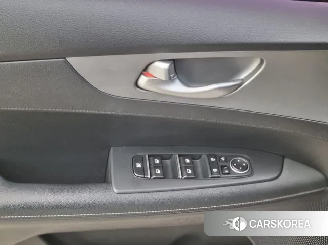 Kia Come New K3 id 3039116 из Кореи 20