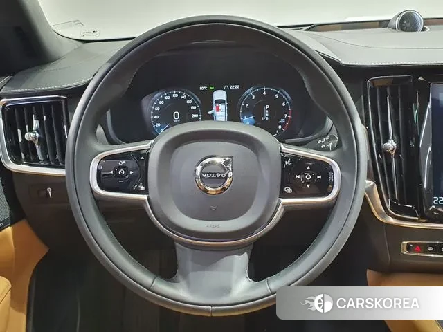 Volvo V90 Cross-Country id 3694929 из Кореи 17